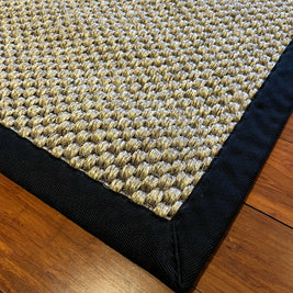 Alfombra Sisal Natural GA880 Borde de Tela Negro