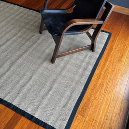 Alfombra Sisal Natural VB563 Borde de Tela Negro